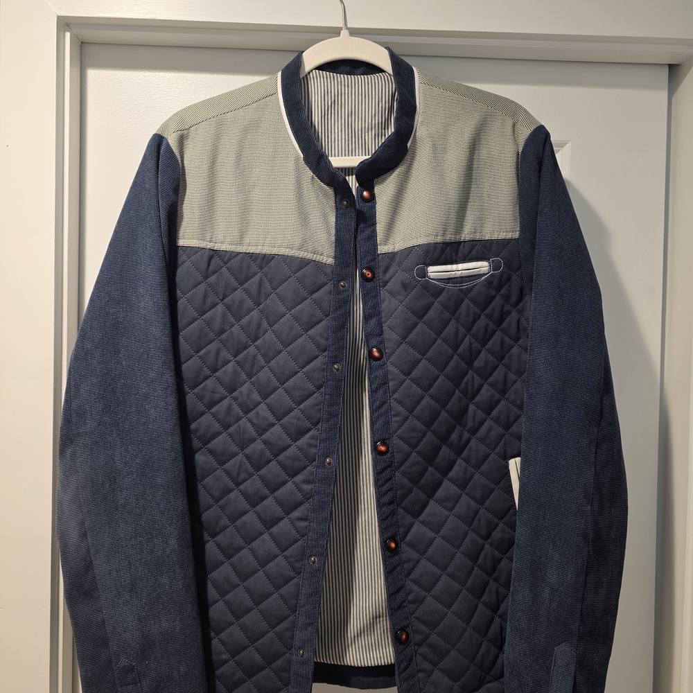 Men's Quilted Blue and Gray Jacket